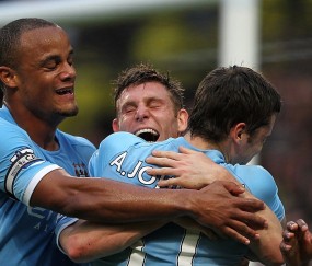 TES带队取胜！，库里重要时刻比赛局势复杂热度持续攀升-开云