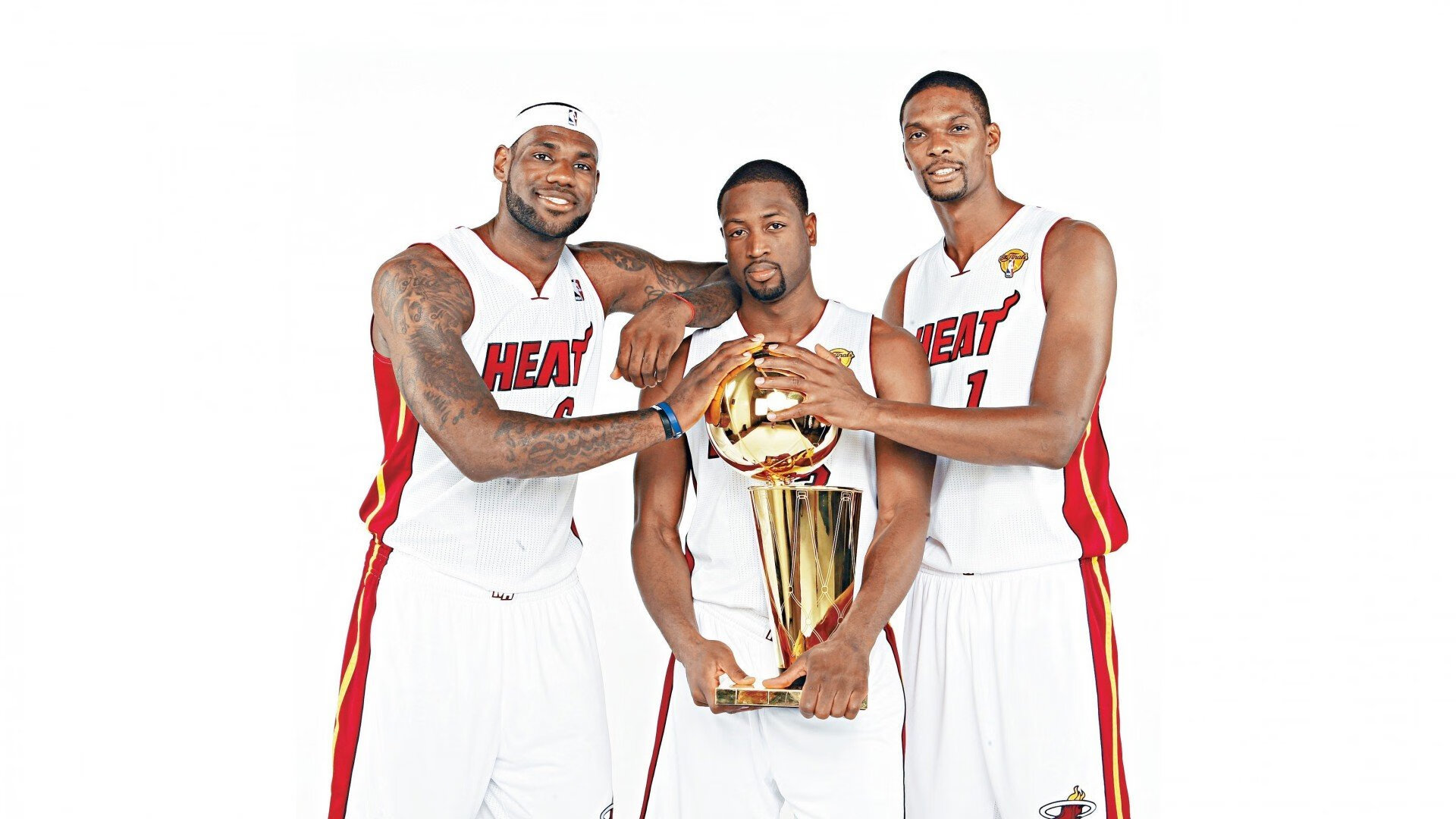 内马尔新星夺冠表现突出，德国队前途光明！全场沸腾不已