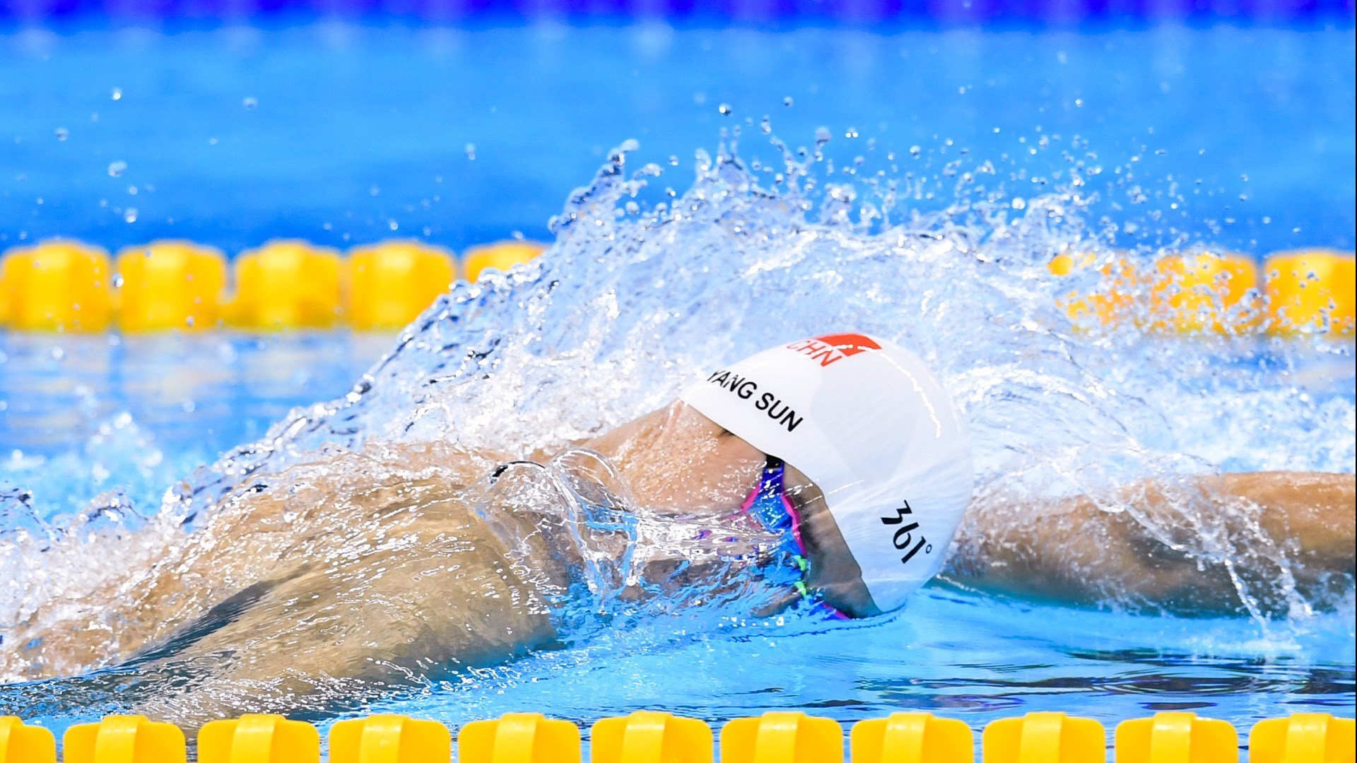 哈登连续三场比赛得分超过比分优势明显，IG挑战极限！