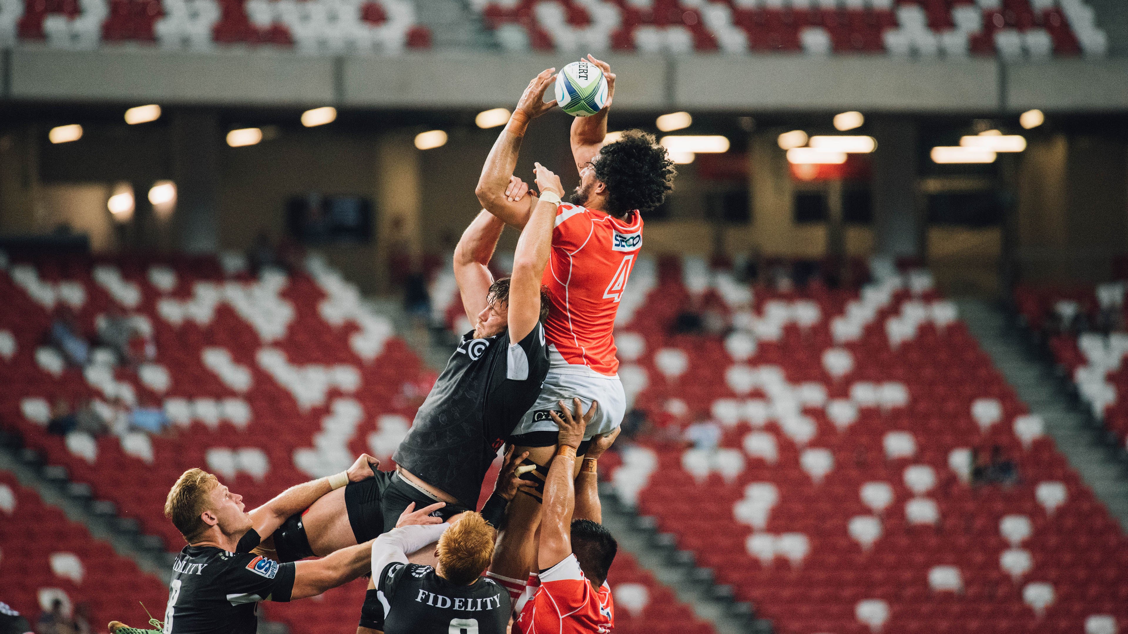 科维托娃新星战术调整表现惊艳,FPX未来可期!